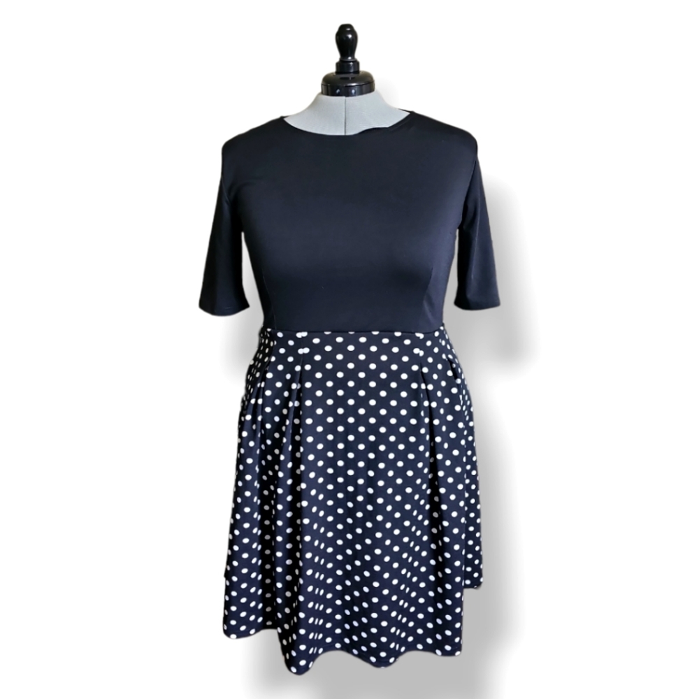 2XL Vintage Style Polka Dot Pattern A-Line Dress with Pockets
